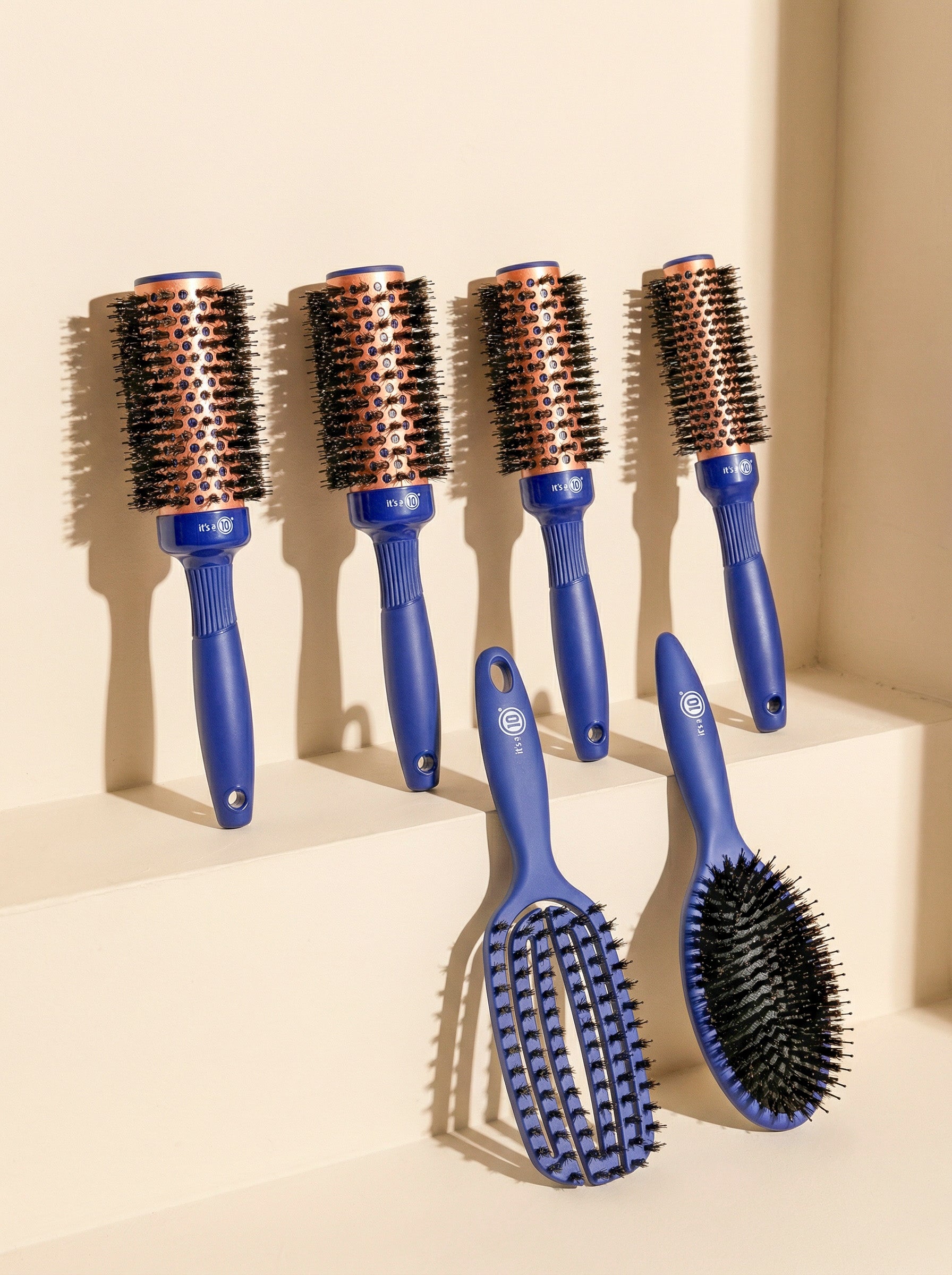 It's a 10 Miracle Round Brush 38 mm spazzola rotonda rame