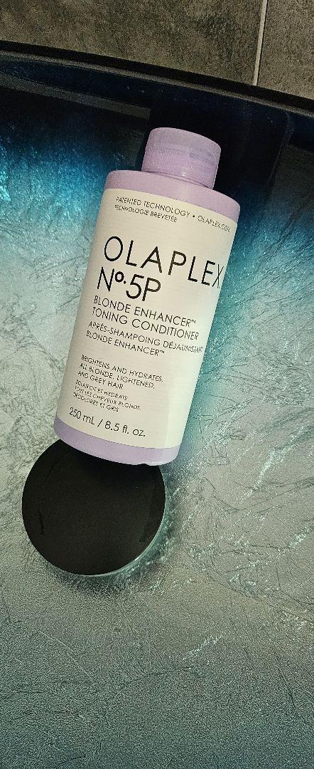 Olaplex Blonde Enhancer set shampoo balsamo viola luminoso