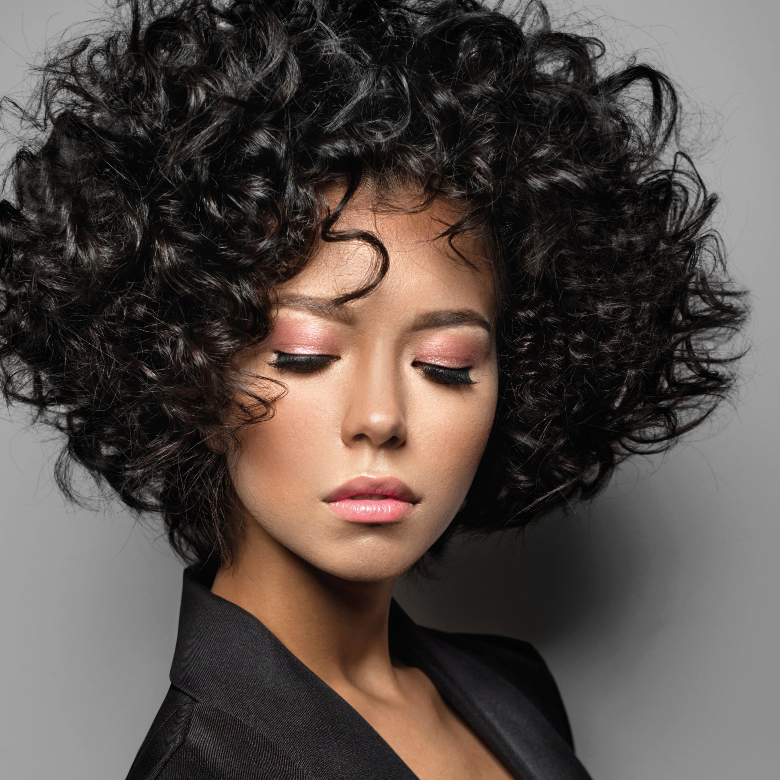 Nika Styling Secrets Control mousse fissante 250ml strong